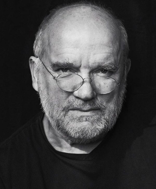 The-agents-club_monday-report-13-peter-lindbergh-9900000000079e3c